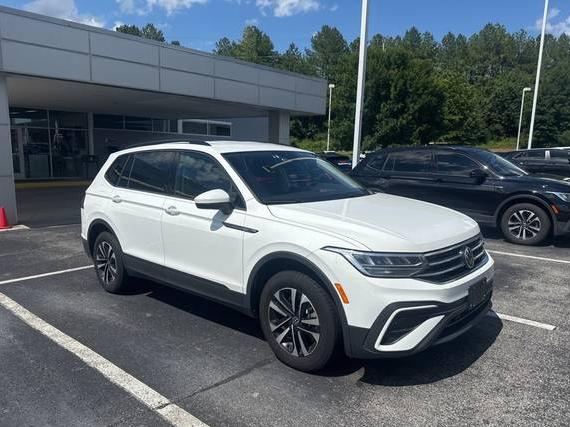 VOLKSWAGEN TIGUAN 4MOTION 2024 3VVFB7AX3RM042876 image